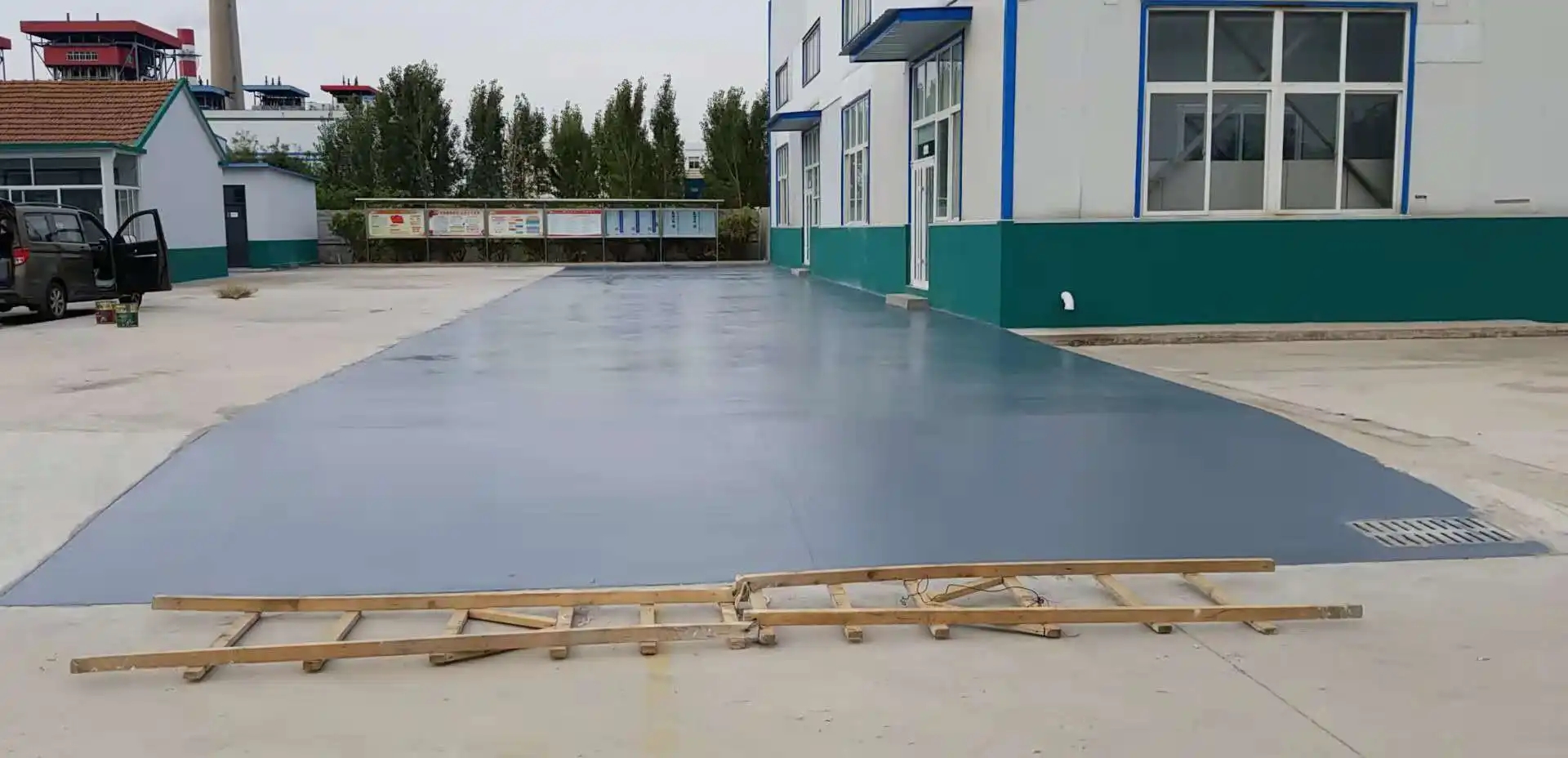 威海车间厂房地坪漆修补翻新